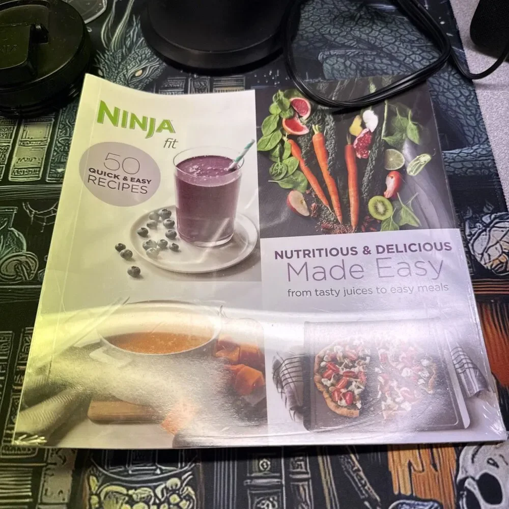 Nutri Ninja Fit Compact Personal Blender 16oz Cup QB3001SS w/ 4Cups & 3 Lids